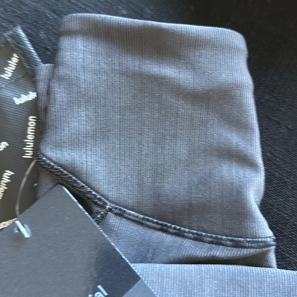 NEW LULULEMON SPECIAL EDITION LEGGINGS XS - Picture 2 of 4